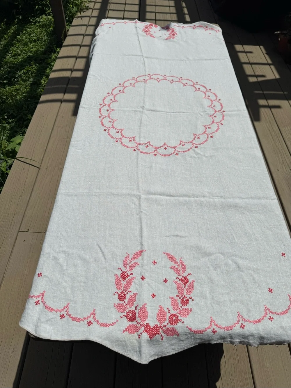 Vintage White Oval Tablecloth Set Red and Pink Cross-Stitch